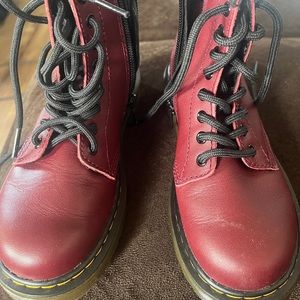 Used but like new Dr martens. Non smoking home